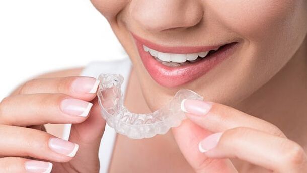 Why Choose Clearcorrect aligners Over Conventional Metal Braces? 